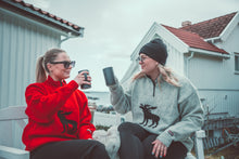 Load image into Gallery viewer, Genser med elgmotiv
